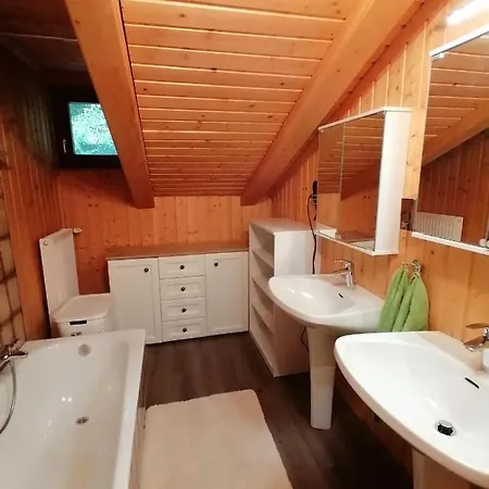 펜션 Almhaus Kaernten *