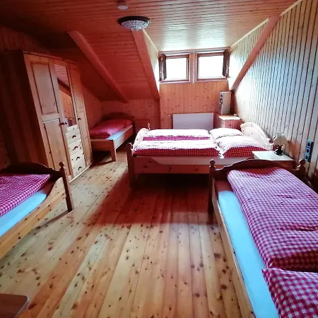 Almhaus Kaernten Flattnitz