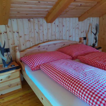 펜션 Almhaus Kaernten *